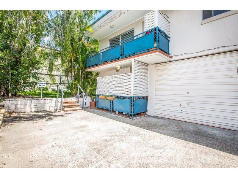 2 / 10 Parkhill Street, Chermside QLD 4032