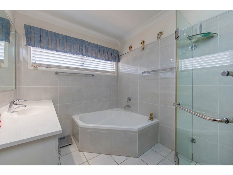 15 Marsala Street, Carseldine QLD 4034