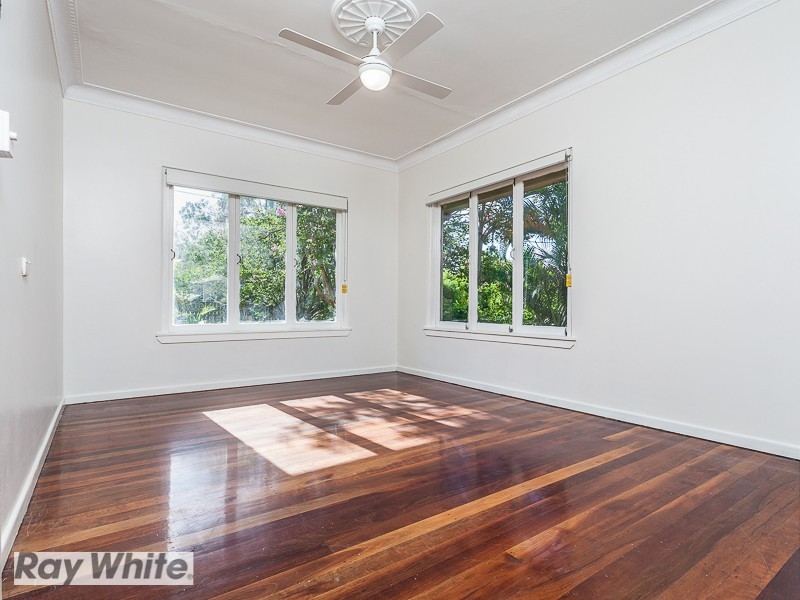 45 Hilltop Avenue, Chermside QLD 4032