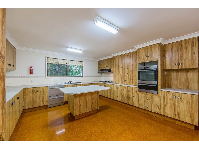 30 Niven Street, Stafford Heights QLD 4053