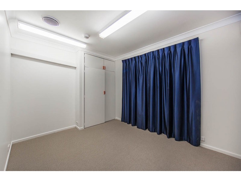 30 Niven Street, Stafford Heights QLD 4053