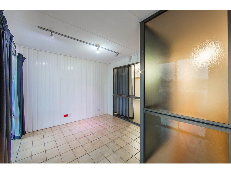 30 Niven Street, Stafford Heights QLD 4053