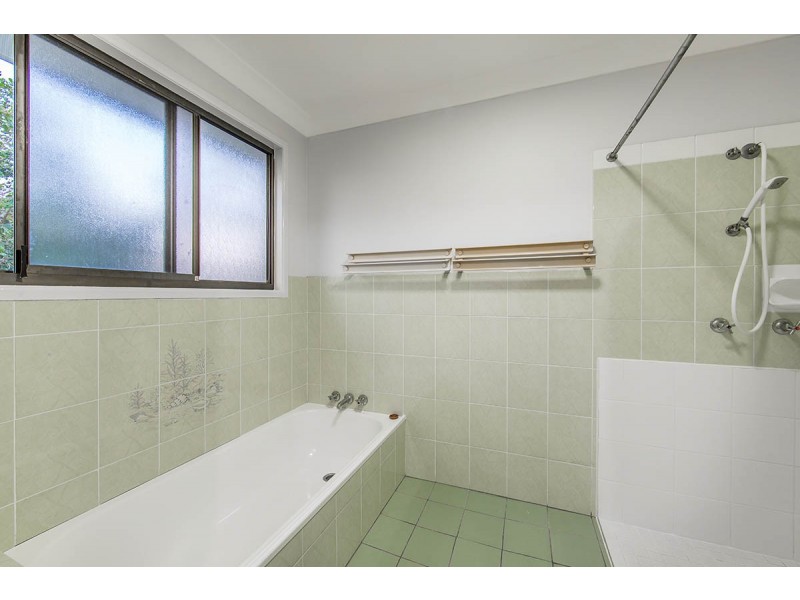 30 Niven Street, Stafford Heights QLD 4053