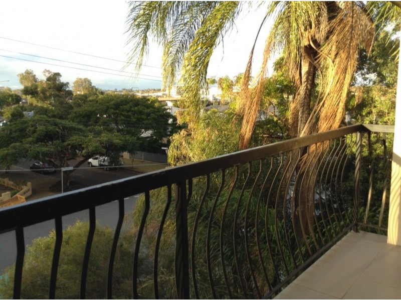 6/70 Hilltop Avenue, Chermside QLD 4032