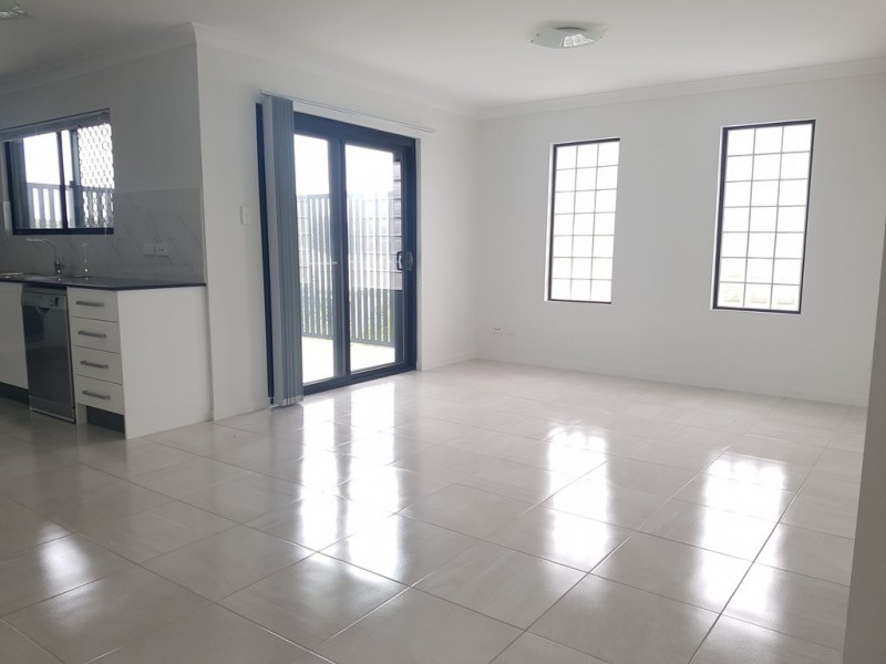 2/42 LeGeyt Street, Windsor QLD 4030