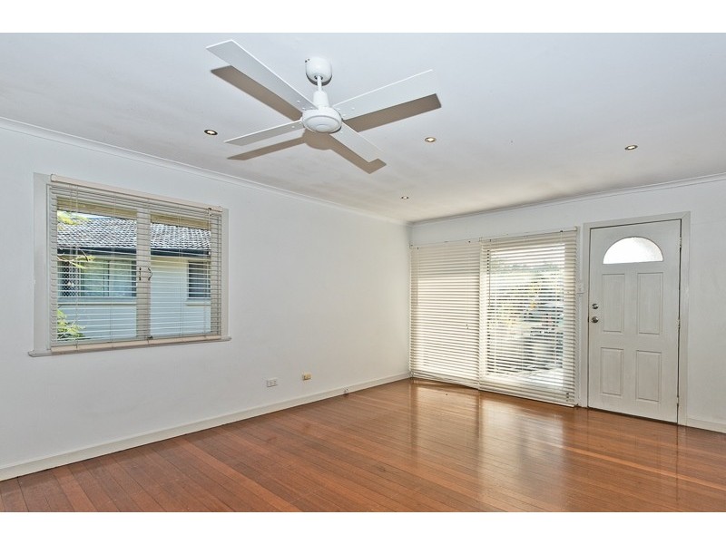 18 Bruce Street, Chermside QLD 4032