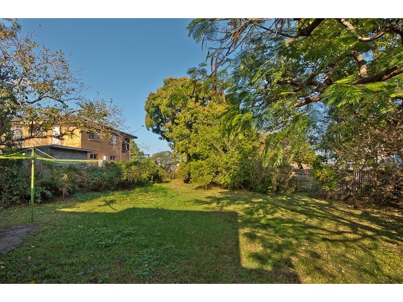 18 Bruce Street, Chermside QLD 4032