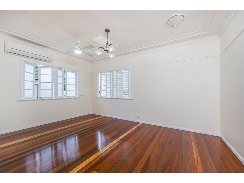 37 Newman Road, Wavell Heights QLD 4012