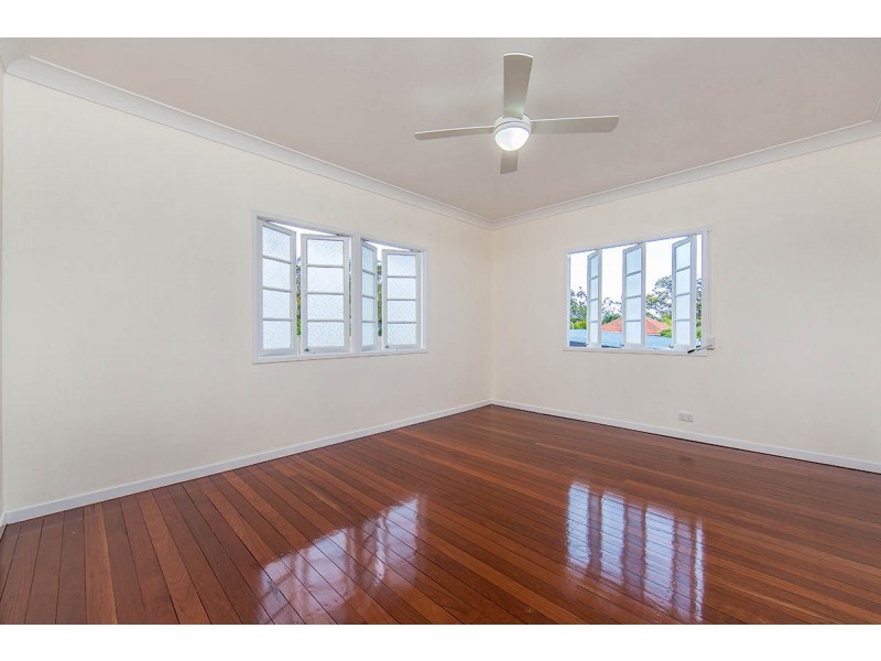 37 Newman Road, Wavell Heights QLD 4012