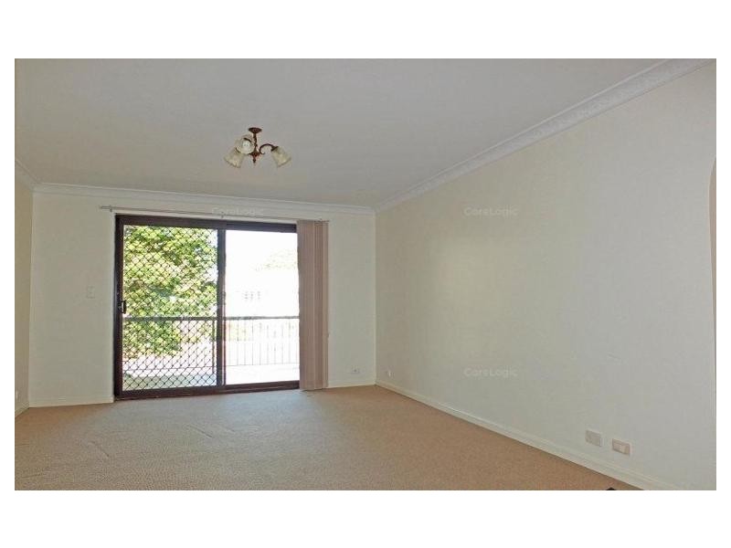 2/2 Foundation Street, Chermside QLD 4032