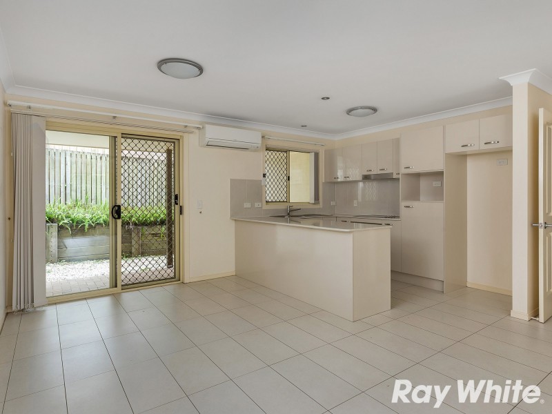 4 / 35 Sammells Drive, Chermside QLD 4032