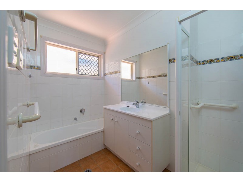 2/487 Hamilton Road, Chermside QLD 4032