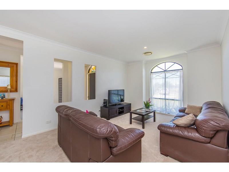 14 Peachester Court, Deception Bay QLD 4508