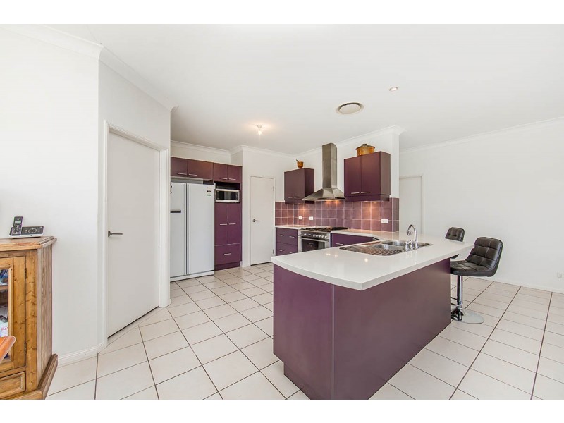 14 Peachester Court, Deception Bay QLD 4508