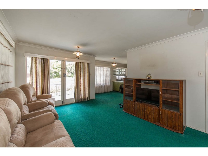 12 Ennerdale Street, Chermside West QLD 4032