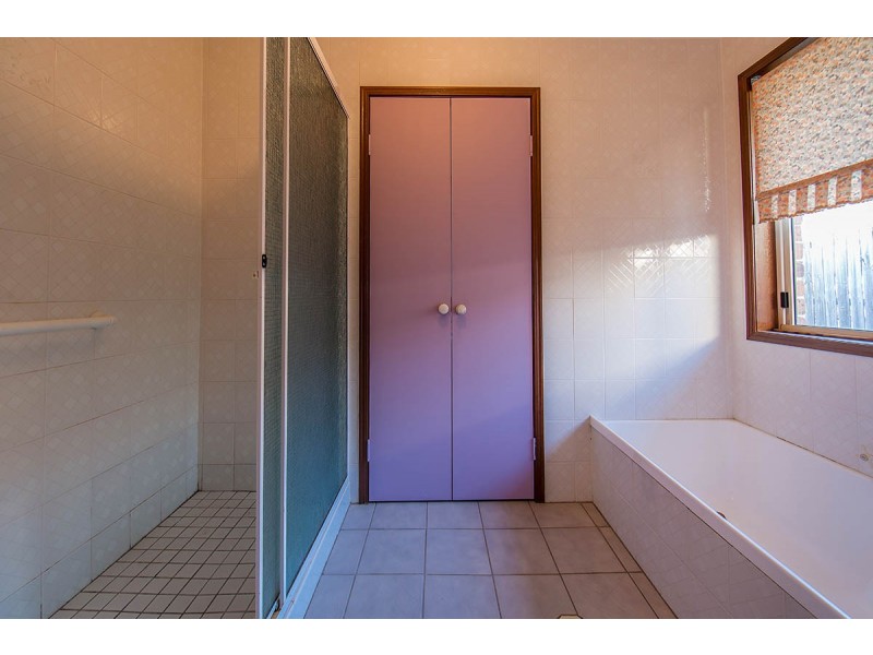 110 Glenwood Drive, Morayfield QLD 4506