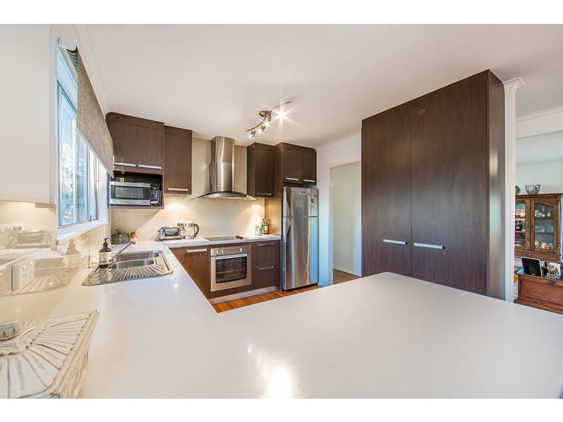 24 Crofty Street, Albany Creek QLD 4035