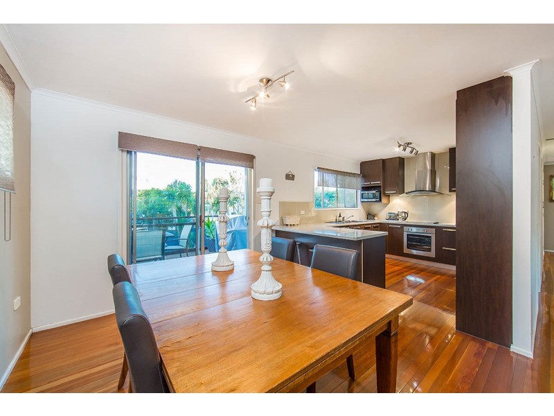 24 Crofty Street, Albany Creek QLD 4035
