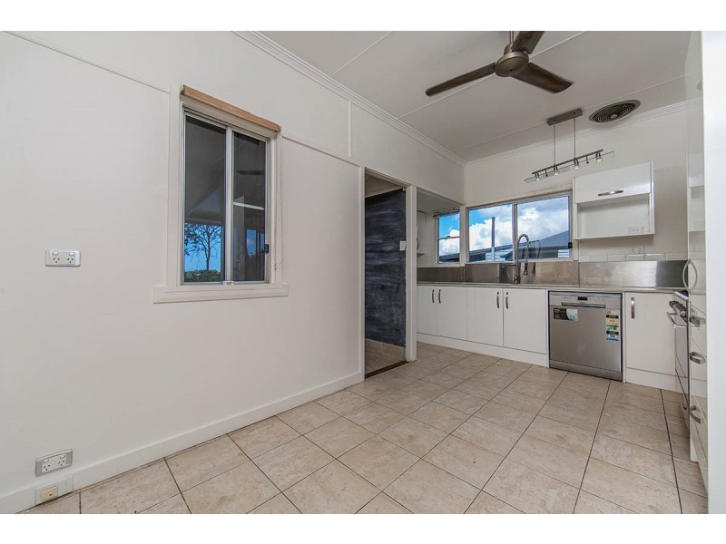 9 Ferguson Road, Wavell Heights QLD 4012