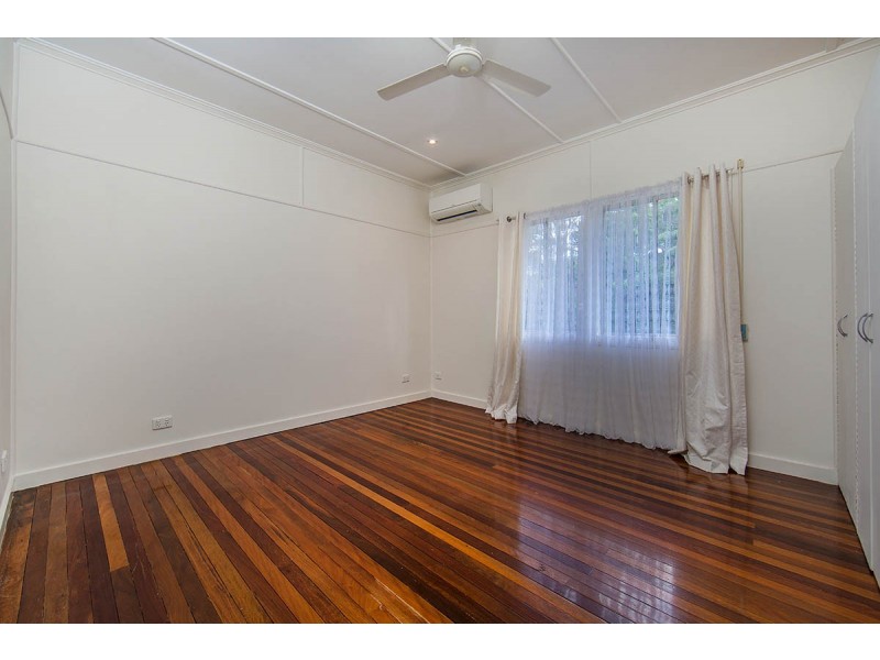 9 Ferguson Road, Wavell Heights QLD 4012