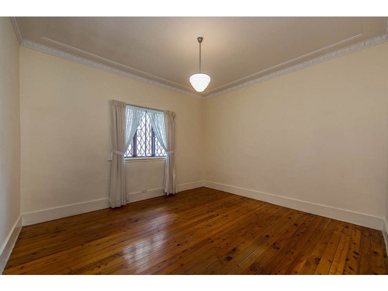 64 Main Avenue, Wavell Heights QLD 4012