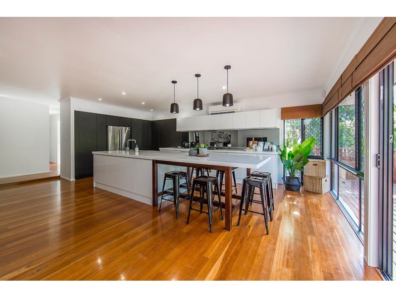 41 Ashley Road, Chermside West QLD 4032