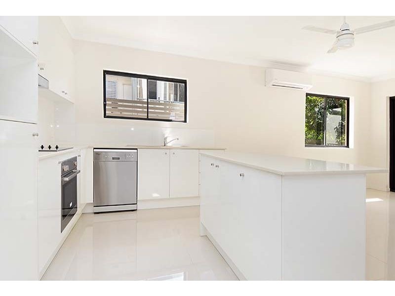 1/9 Greenbank Street, Chermside QLD 4032