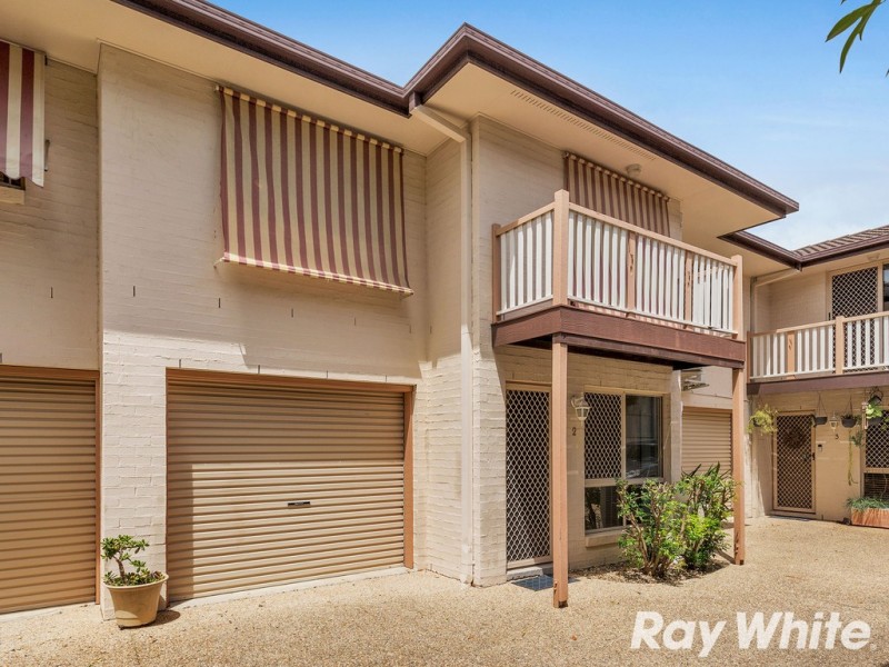 2 / 58 Sparkes Street, Chermside QLD 4032