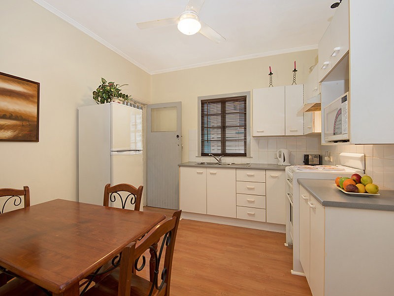 11 Warrina Street, Geebung QLD 4034