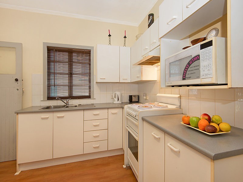 11 Warrina Street, Geebung QLD 4034