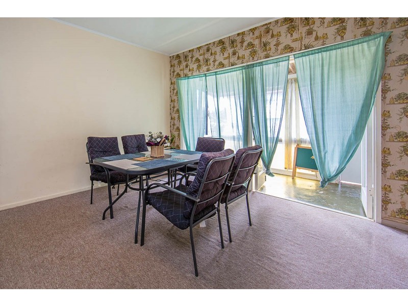 18 Basnett Street, Chermside West QLD 4032