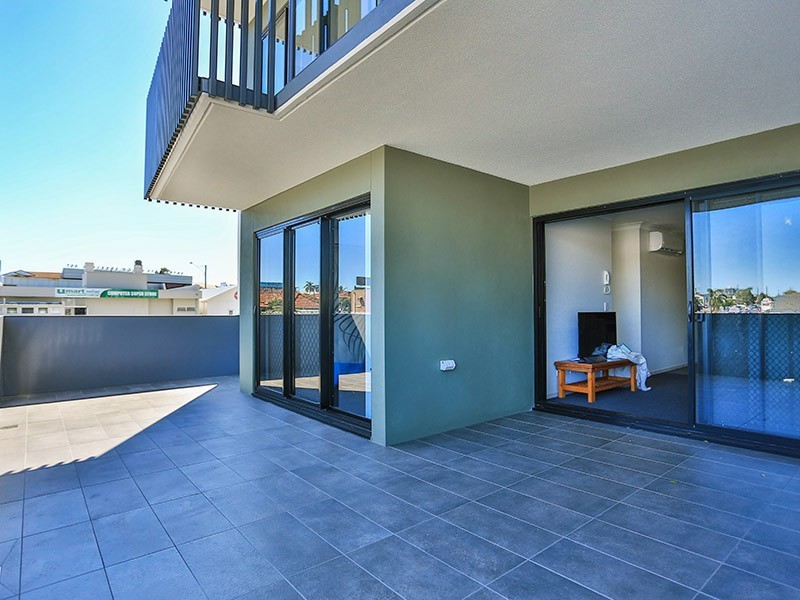 17 Hall Street, Chermside QLD 4032