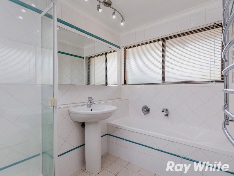 4 Lenz Street, Chermside West QLD 4032