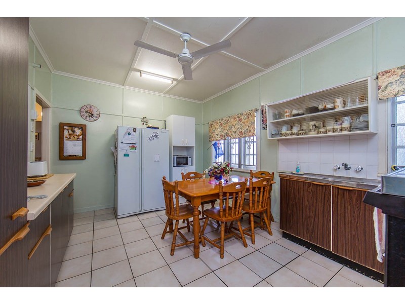 60 Nielson Street, Chermside QLD 4032