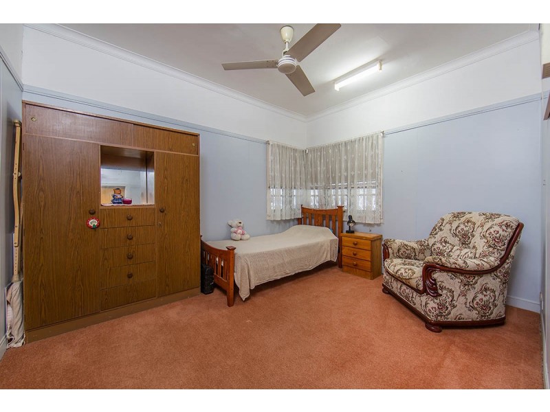 60 Nielson Street, Chermside QLD 4032