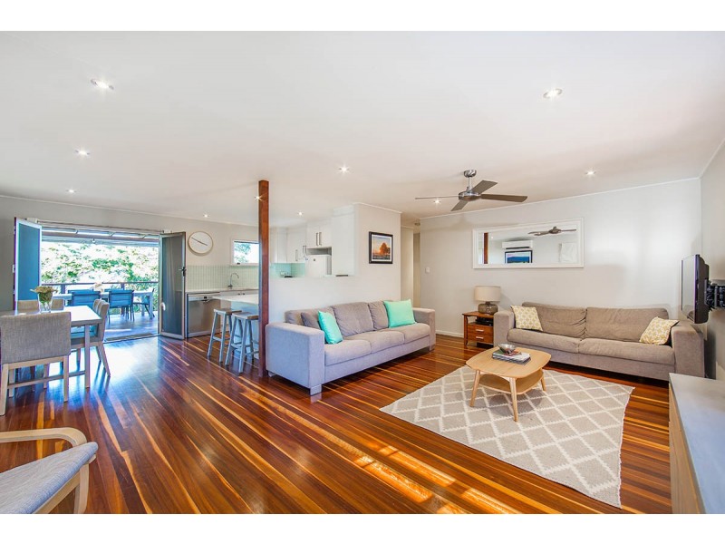 89 Basnett Street, Chermside West QLD 4032