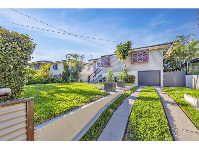 89 Basnett Street, Chermside West QLD 4032