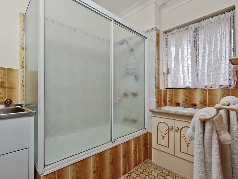 4/64 Hilltop Avenue, Chermside QLD 4032