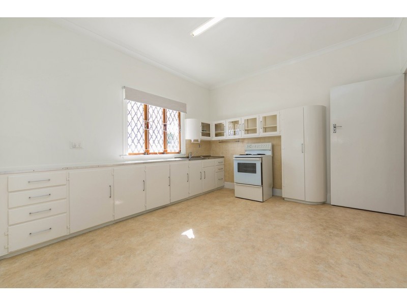 64 Main Avenue, Wavell Heights QLD 4012