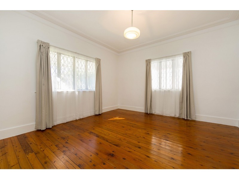 64 Main Avenue, Wavell Heights QLD 4012