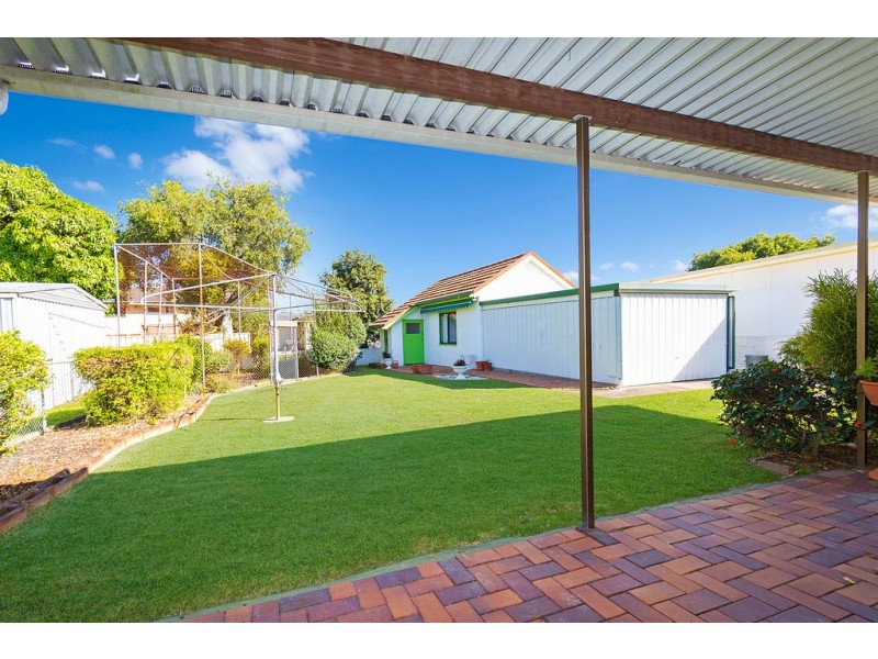 64 Main Avenue, Wavell Heights QLD 4012