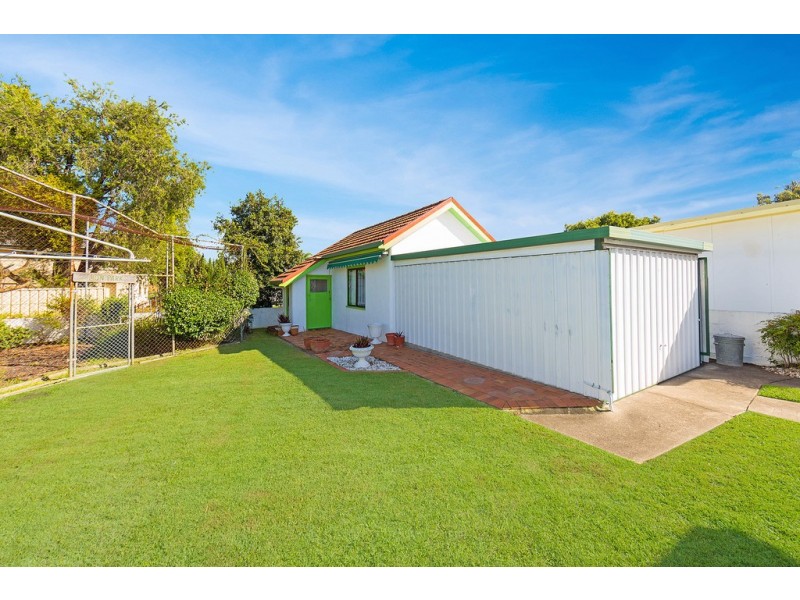 64 Main Avenue, Wavell Heights QLD 4012