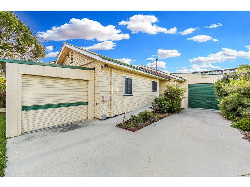 21 Sparkes Street, Chermside QLD 4032