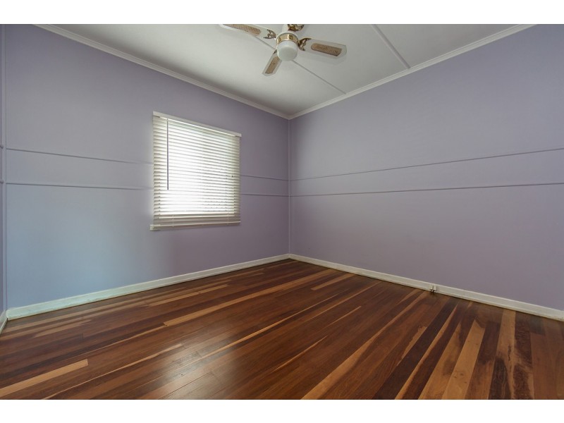 21 Sparkes Street, Chermside QLD 4032