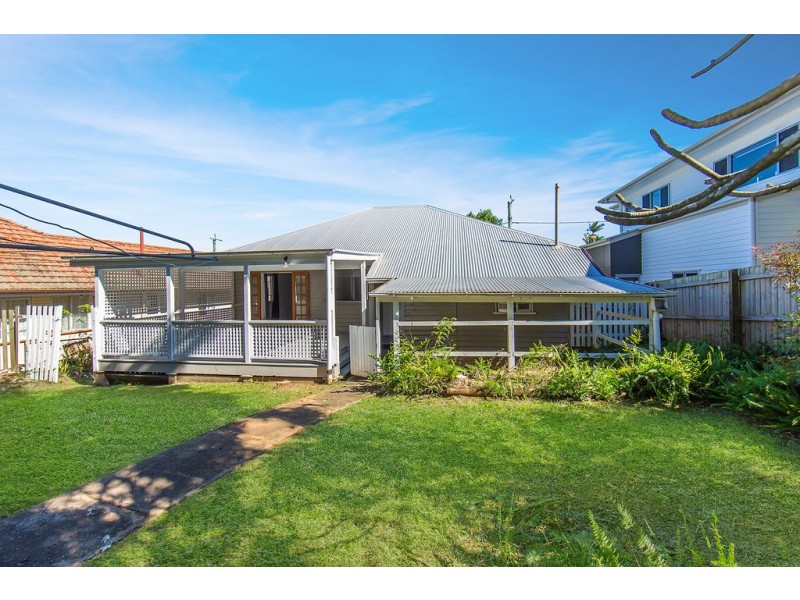27 Palomar Parade, Wavell Heights QLD 4012
