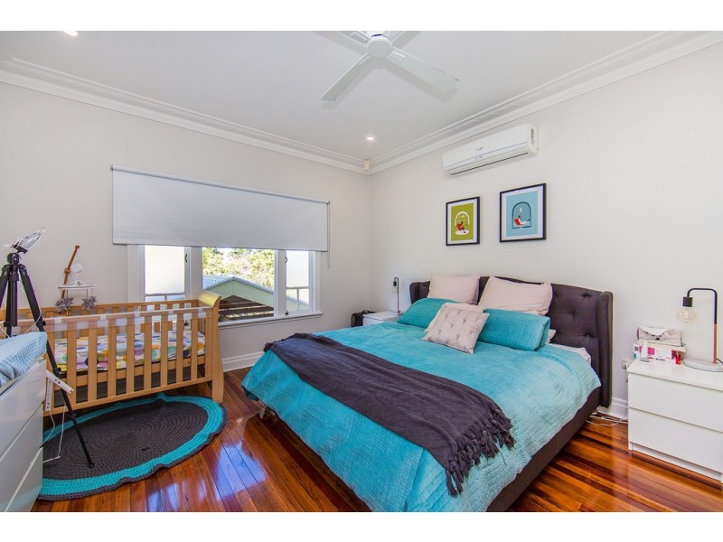 7 Vale Street, Wavell Heights QLD 4012