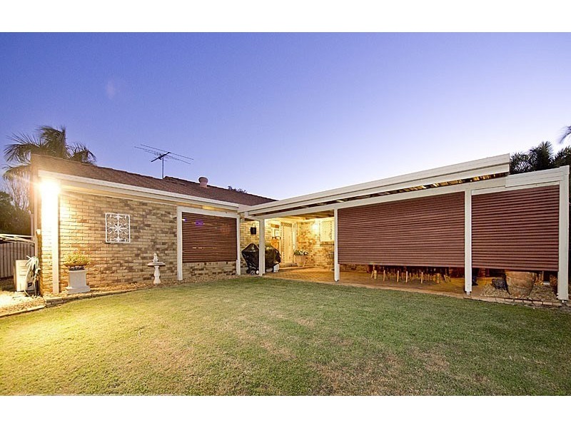 7 Glenside Place, Bridgeman Downs QLD 4035