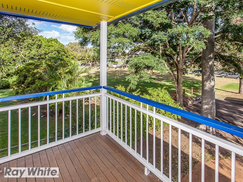 23 Sammells Drive, Chermside QLD 4032