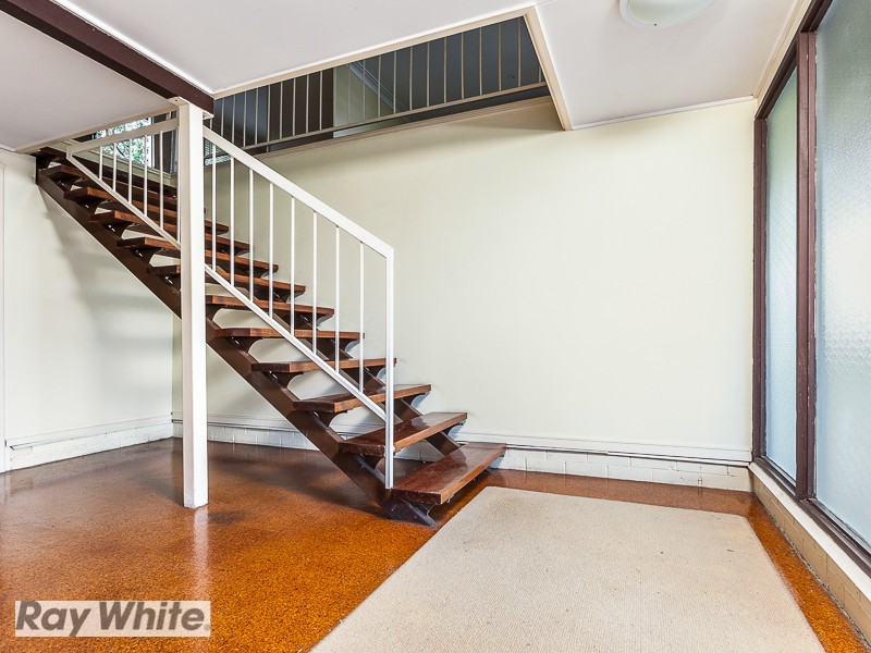23 Sammells Drive, Chermside QLD 4032