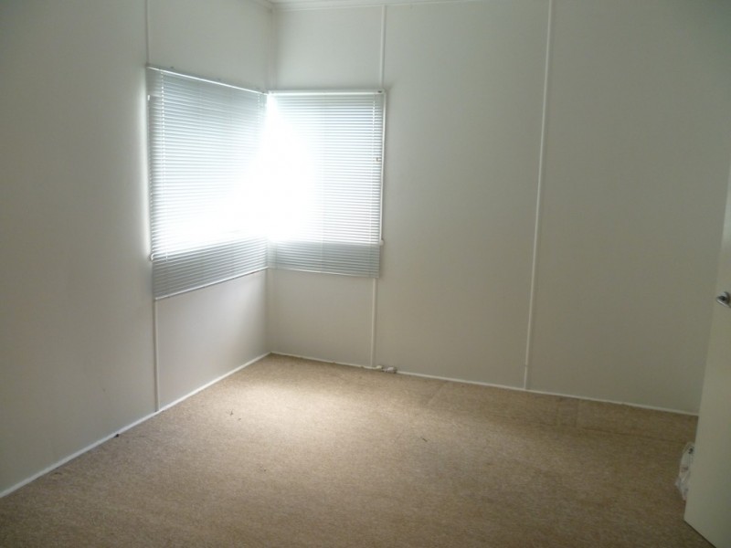 33 Fiat Avenue, Mitchelton QLD 4053